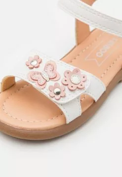 Friboo Sandalen - White 11 Friboo Sandalen - White -Aanbiedingen Kleding Trend Winkel 01a849628d3a4970bdae9537d3c282f3