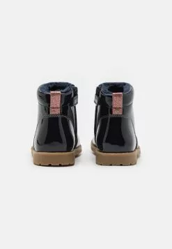 Friboo Korte Laarzen - Dark Blue 8 Friboo Korte Laarzen - Dark Blue -Aanbiedingen Kleding Trend Winkel 05682dd3e17c4997bf14fa36542cef35