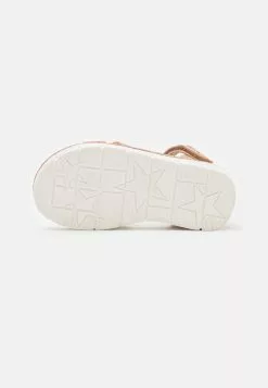 Friboo Holographic Leather - Sandalen - Multi-Coloured 10 Friboo Holographic Leather - Sandalen - Multi-Coloured -Aanbiedingen Kleding Trend Winkel 0f03fb2be95a47ab8289ad21ebcf6ab7