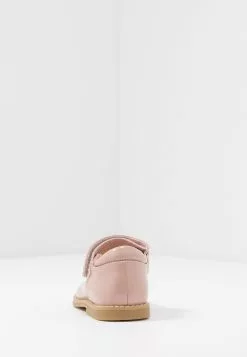 Friboo Ballerina'S Met Enkelbandjes - Rose 10 Friboo Ballerina'S Met Enkelbandjes - Rose -Aanbiedingen Kleding Trend Winkel 1675ae635e074722a5f7df641bcf5bd8