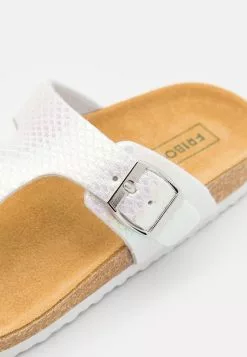 Friboo Teensandalen - White 11 Friboo Teensandalen - White -Aanbiedingen Kleding Trend Winkel 1b3a15574cb44d9991ec362607de6d0b