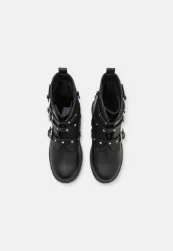 Friboo Korte Laarzen - Black 9 Friboo Korte Laarzen - Black -Aanbiedingen Kleding Trend Winkel 32078b07337648ee82b862d6480169e8