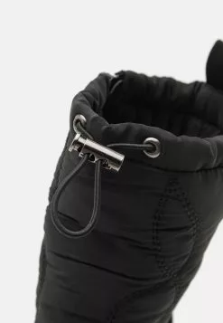 Friboo Snowboots- Black -Aanbiedingen Kleding Trend Winkel 33a5735de01d436e980de6ec613507a7