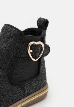 Friboo Korte Laarzen - Black -Aanbiedingen Kleding Trend Winkel 479aef6e2d0346e7bcb0456f4e766a74