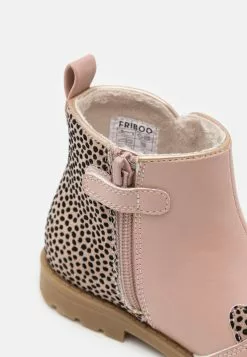 Friboo Korte Laarzen - Pink -Aanbiedingen Kleding Trend Winkel 4f5d4b526d8f4016b5881b0d6304a8f9