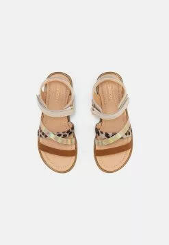 Friboo Sandalen - Beige -Aanbiedingen Kleding Trend Winkel 50daefb6c0f04bf7922ded611d860db0