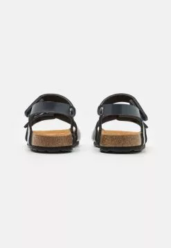 Friboo Unisex - Sandalen - Blue 8 Friboo Unisex - Sandalen - Blue -Aanbiedingen Kleding Trend Winkel 6c43753b9d574b8abdf5d39bf3979b73