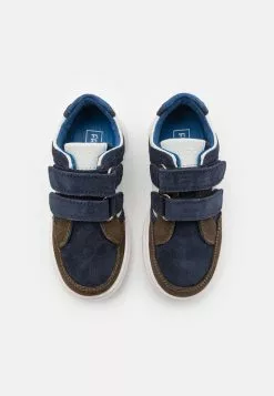 Friboo Leather - Sneakers Laag - Dark Blue 9 Friboo Leather - Sneakers Laag - Dark Blue -Aanbiedingen Kleding Trend Winkel 7e1f5b55bfe2429d84fe738dae271658