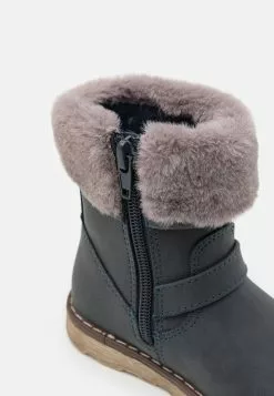 Friboo Korte Laarzen - Dark Blue -Aanbiedingen Kleding Trend Winkel 7ebcb59f78d3489ebb34690ebcde9d5e