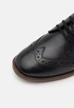 Friboo Leather - Veterschoenen - Black -Aanbiedingen Kleding Trend Winkel 988ed8056cda49debf07d1ceea2744a9