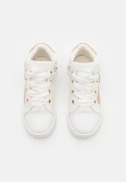 Friboo Sneakers Hoog - White -Aanbiedingen Kleding Trend Winkel 9e7a145cfa96472dadb09471a8bebe9f