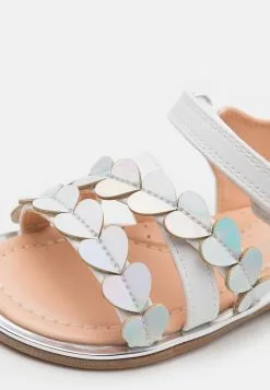 Friboo Sandalen - White 11 Friboo Sandalen - White -Aanbiedingen Kleding Trend Winkel 9f21bf1742a74eeca6e5cd017ed0f37c