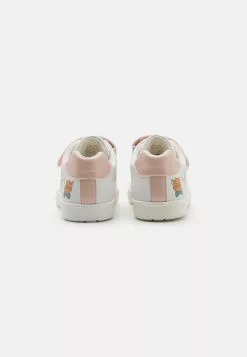 Friboo Disney Aristocats - Sneakers Laag - White -Aanbiedingen Kleding Trend Winkel a2b51dcf67174699ad69f12ae5b9e67a