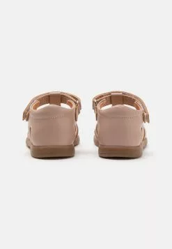 Friboo Sandalen - Light Pink -Aanbiedingen Kleding Trend Winkel a2ef55b91f324bdf9a048c97f3c862a8