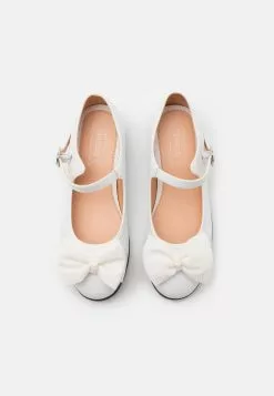 Friboo Ballerina'S Met Enkelbandjes - White 9 Friboo Ballerina'S Met Enkelbandjes - White -Aanbiedingen Kleding Trend Winkel ac9e0d6209bd43b684d7cd59cb5fa127