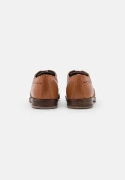 Friboo Leather - Veterschoenen - Light Brown -Aanbiedingen Kleding Trend Winkel ad925974c98843b7bd1495be16c80509