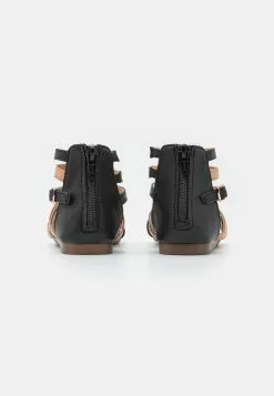 Friboo Sandalen - Black 8 Friboo Sandalen - Black -Aanbiedingen Kleding Trend Winkel afa95ff80de94a9e997d158fc79d1af5