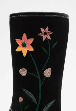 Friboo Laarzen - Black -Aanbiedingen Kleding Trend Winkel b221f96e89cd4a399198fc6f52f6bdbd