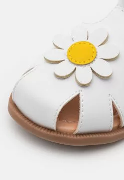 Friboo Sandalen - White -Aanbiedingen Kleding Trend Winkel b91a87577287497ab706280165fa9b3f