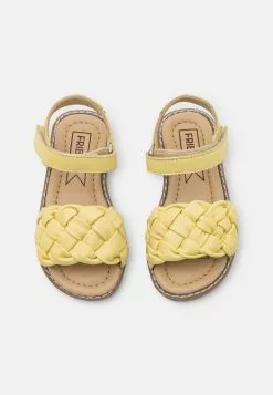 Friboo Leather - Sandalen - Light Yellow -Aanbiedingen Kleding Trend Winkel dba7199514bc497dabcab784db3dbd6a