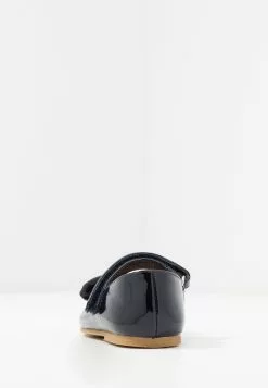 Friboo Ballerina'S Met Enkelbandjes - Dark Blue 10 Friboo Ballerina'S Met Enkelbandjes - Dark Blue -Aanbiedingen Kleding Trend Winkel e7662ad6cb114e888944d1e5cfa2c2af