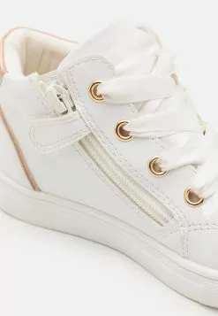 Friboo Sneakers Hoog - White -Aanbiedingen Kleding Trend Winkel f250326f2e57492ba387af6248a6174d